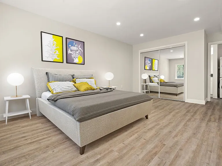 Woodland Trio Apartments — Photo 41
