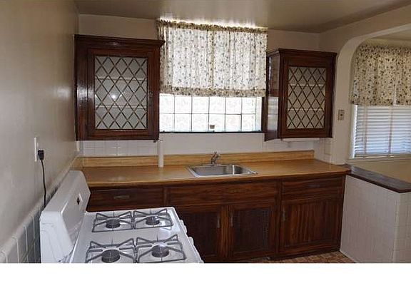 5th image of 3339 Vista St #G
