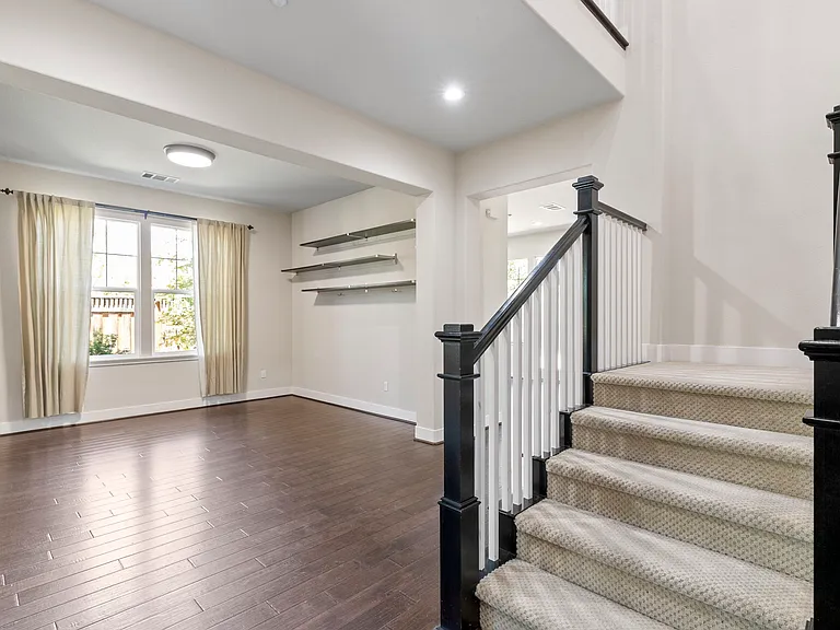 2795 Cooper Cir — Photo 43