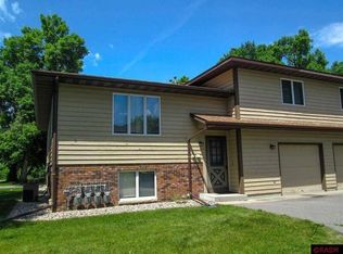 1755 Colette Dr #4, Mankato, MN 56003
