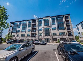 12880 Mosaic Park Way UNIT 1-Q, Herndon, VA 20171