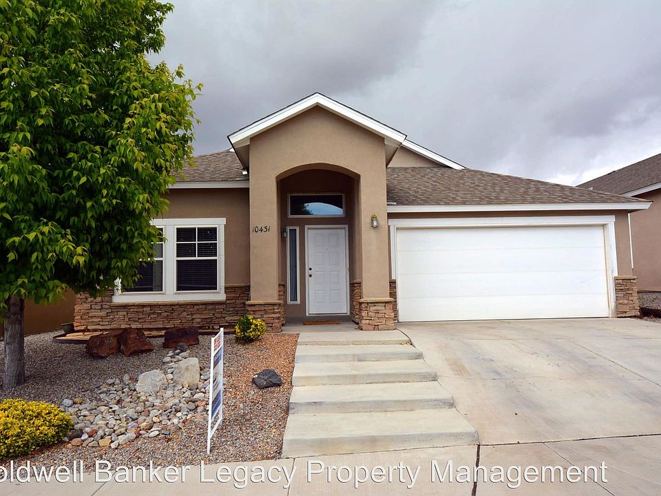 1st image of 10431 Calle Mirlo NW