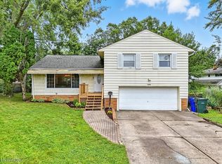 3414 Kendall Cir, Cuyahoga Falls, OH 44221
