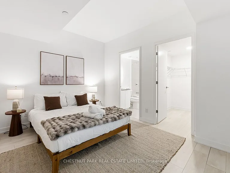 18 Maitland Ter #405 — Photo 29