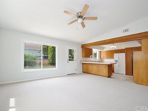 4th image of 23545 Adolph Ave