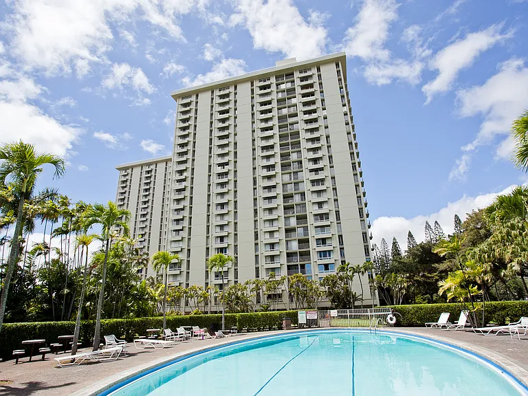 1511 Nuuanu Ave #639 — Photo 31
