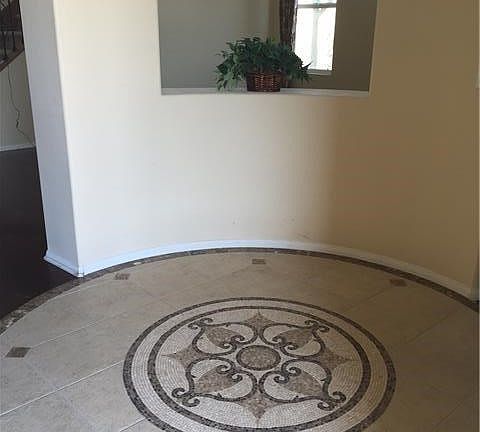 2nd image of 7829 Banyon Tree Ct