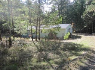 1786 Byron Creek Rd, Winston, OR 97496