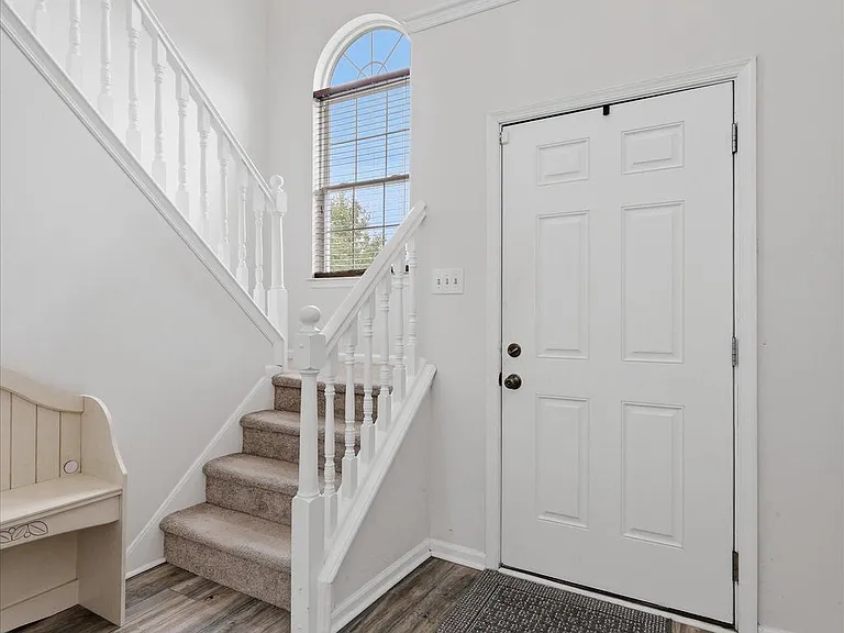 12 Timbercrest Dr — Photo 4