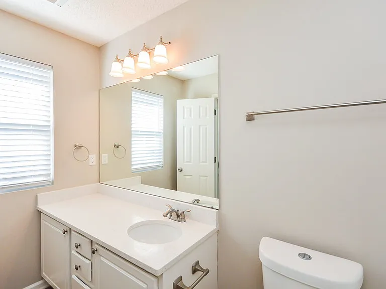 35 Fieldview Ln — Photo 12