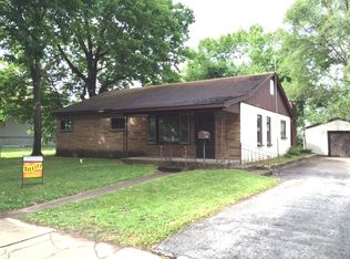 1012 Adams St, Beardstown, IL 62618
