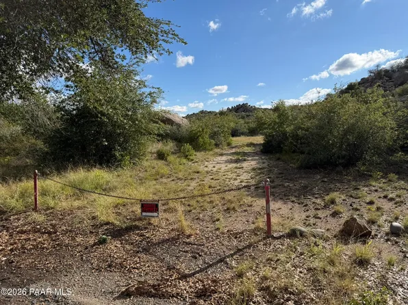 17653 W Foothill Rd, Yarnell, AZ 85362