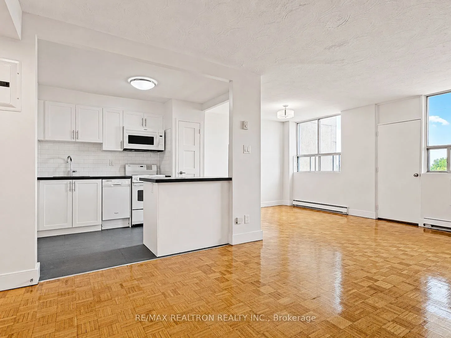1 bed, $2,350 — Photo 2