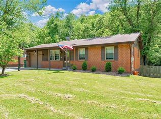 6036 Ozark Dr, High Ridge, MO 63049