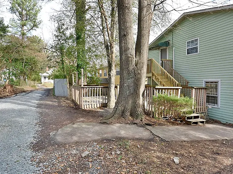 2206 Fitzgerald Ave — Photo 6