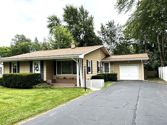 2nd image of 448 Dale Ave