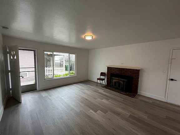5th image of 1172 Pierce St #A