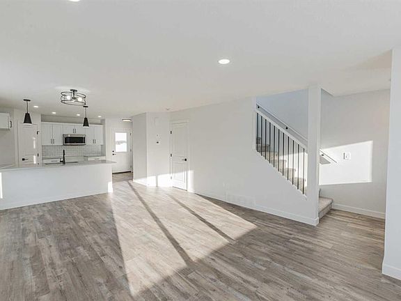 4th image of 8558 S 72nd Ave