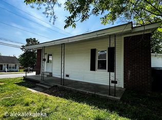 600 Seymour St, Graham, NC 27253