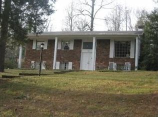 105 Newhaven Rd, Oak Ridge, TN 37830