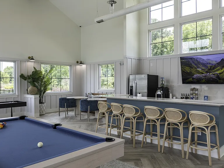 Anchor Pointe Apartments — Photo 12