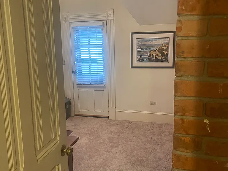122 Los Gatos Blvd #2 — Photo 3