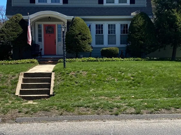 248 Elm St, Gardner, MA 01440