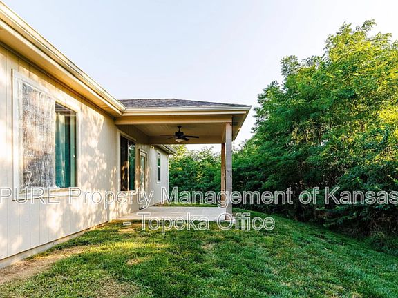 4th image of 3312 SE 22nd St