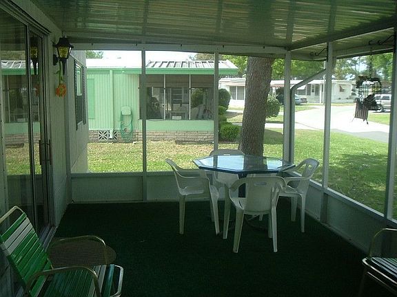2nd image of 26 Coral St