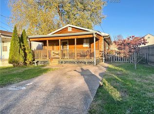 304 7th St, Huntington, WV 25705