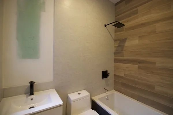 Rented by Nooklyn NYC LLC | media 50