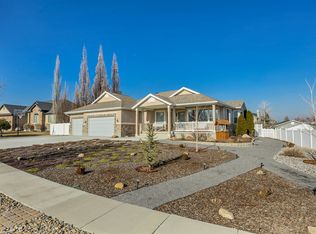 1388 W Palmer Park Ln, South Jordan, UT 84095
