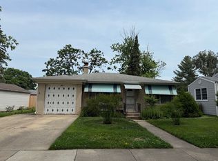 616 E Prairie Ave, Des Plaines, IL 60016