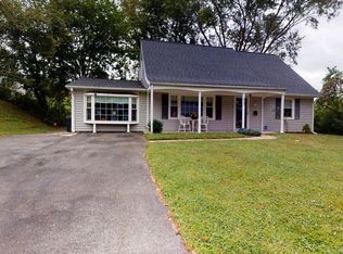 2405 Kelford Ln, Bowie, MD 20715