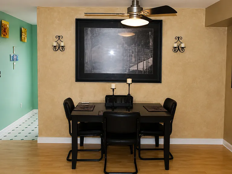 140 Quincy Ave #16 — Photo 2