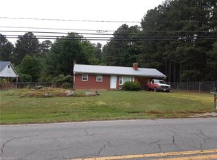 389 Mount Zion Church Rd, Thomasville, NC 27360