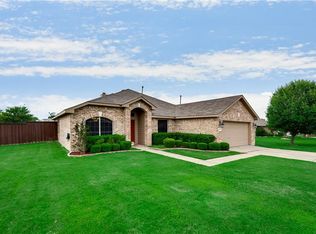 1103 Windsor Ln, Forney, TX 75126