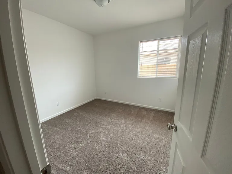 2020 Conadria Ave — Photo 10