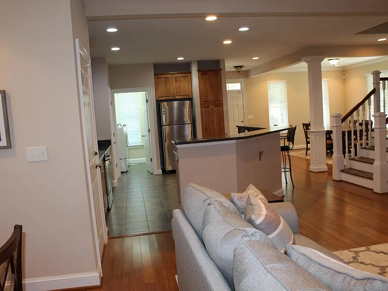 515 Virginia Ave — Photo 23