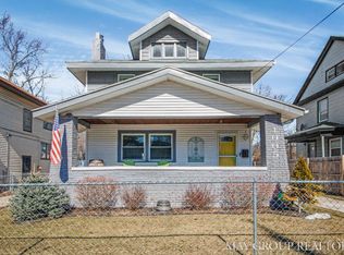 1005 Franklin St SE, Grand Rapids, MI 49506