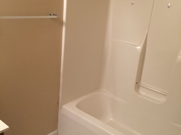 2nd image of 1642 Hannibal Dr