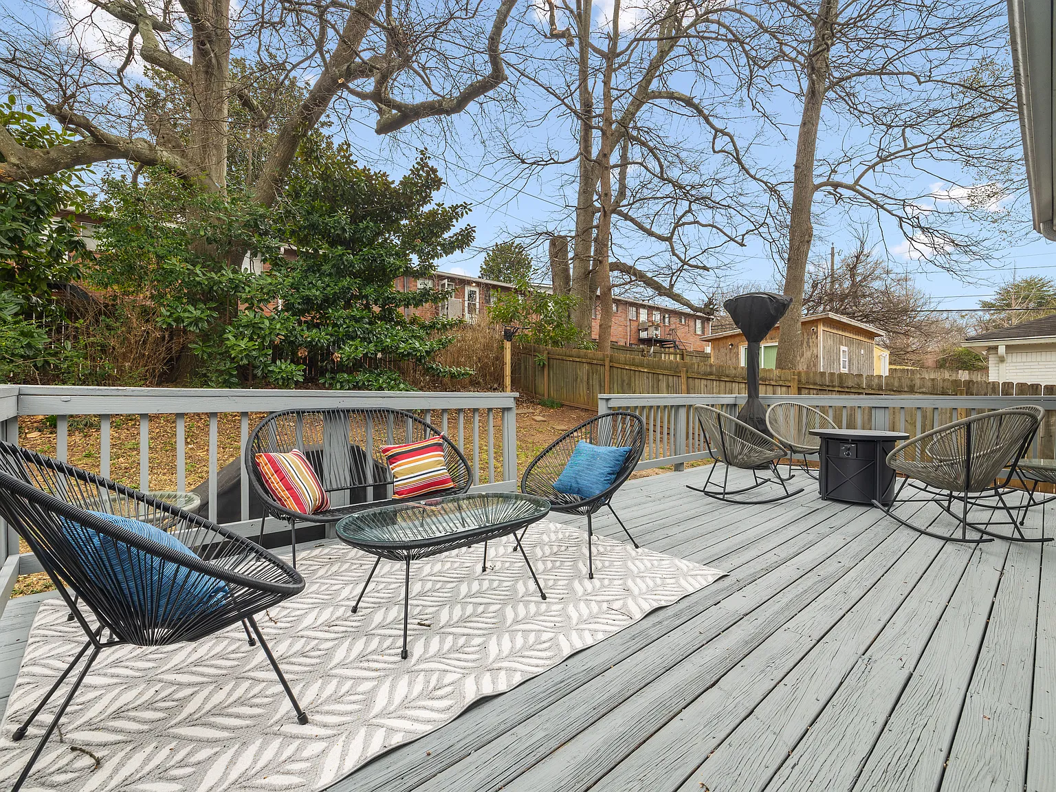 144 Holiday Ave NE — Photo 3