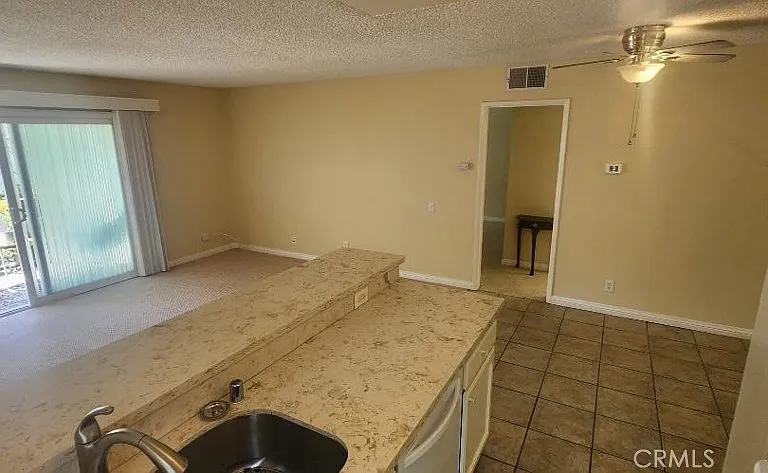 2821 S Fairview St #A — Photo 14