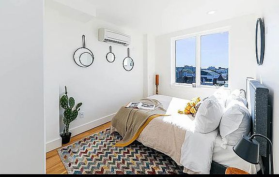 5th image of 204 Linden Blvd #5E