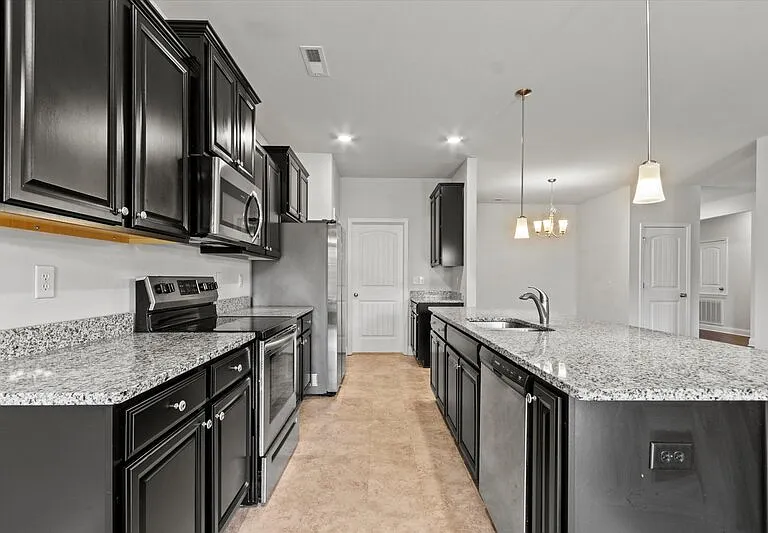 292 Abercorn Dr — Photo 13