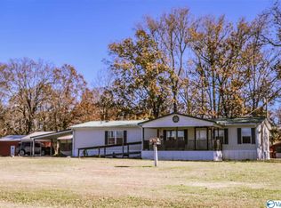 41 Stephenson Rd, Hartselle, AL 35640