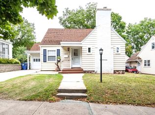 319 S 10th Ave, Wausau, WI 54401