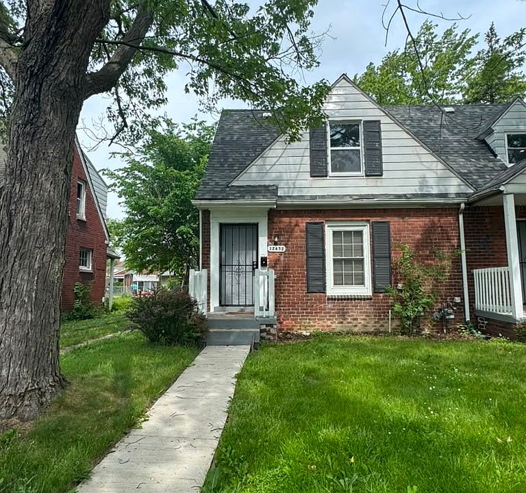 1st image of 12651 Kelly Rd #1