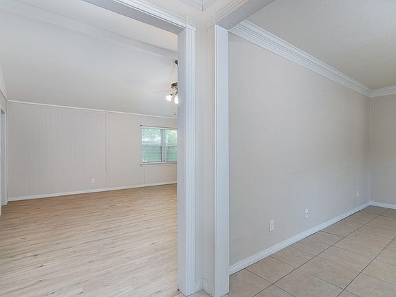 4th image of 6230 Spruce Forest Dr