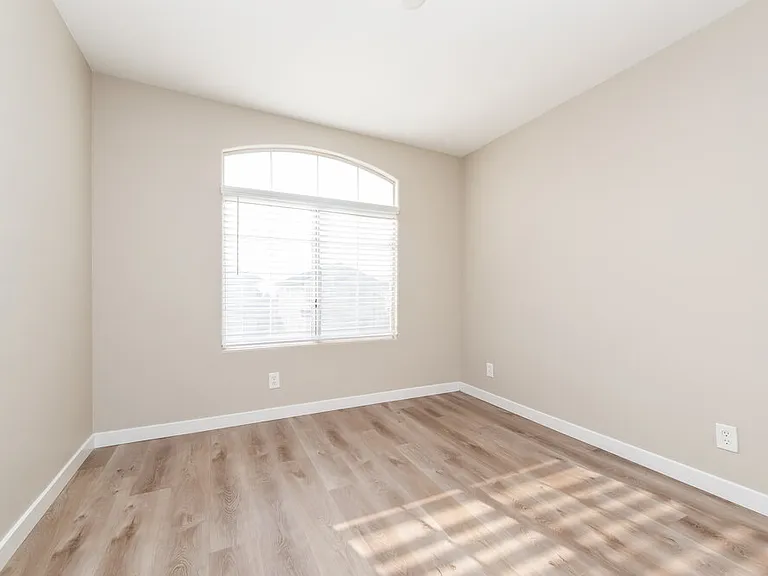 7525 Wandering St — Photo 14